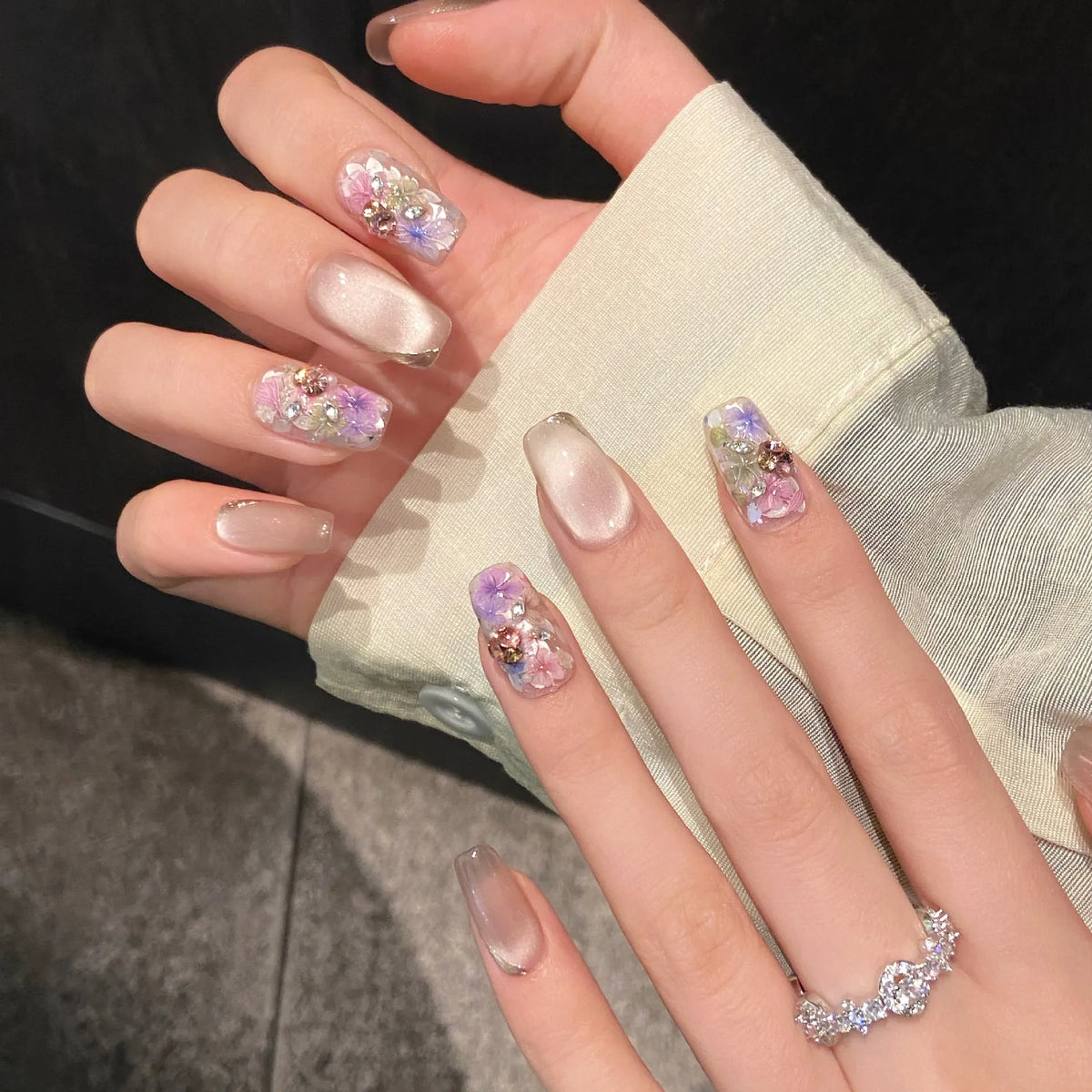 ROYAL JEWEL